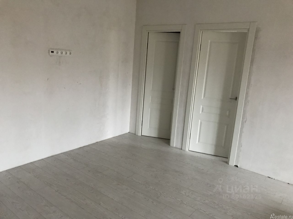 Продажа 2-комн квартиры на вторичном рынке Башиловская улица,  д. 25