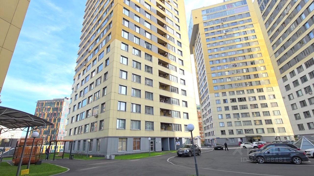 Продажа 3-комн квартиры на вторичном рынке улица Шаболовка, 23к2