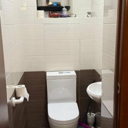 Продажа 4-комн квартиры на вторичном рынке Богатырский пр-кт,  д. 28