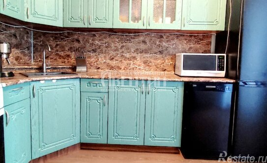 Продажа 2-комн квартиры на вторичном рынке Крыленко ул,  д. 1,  к. 1 стр 8