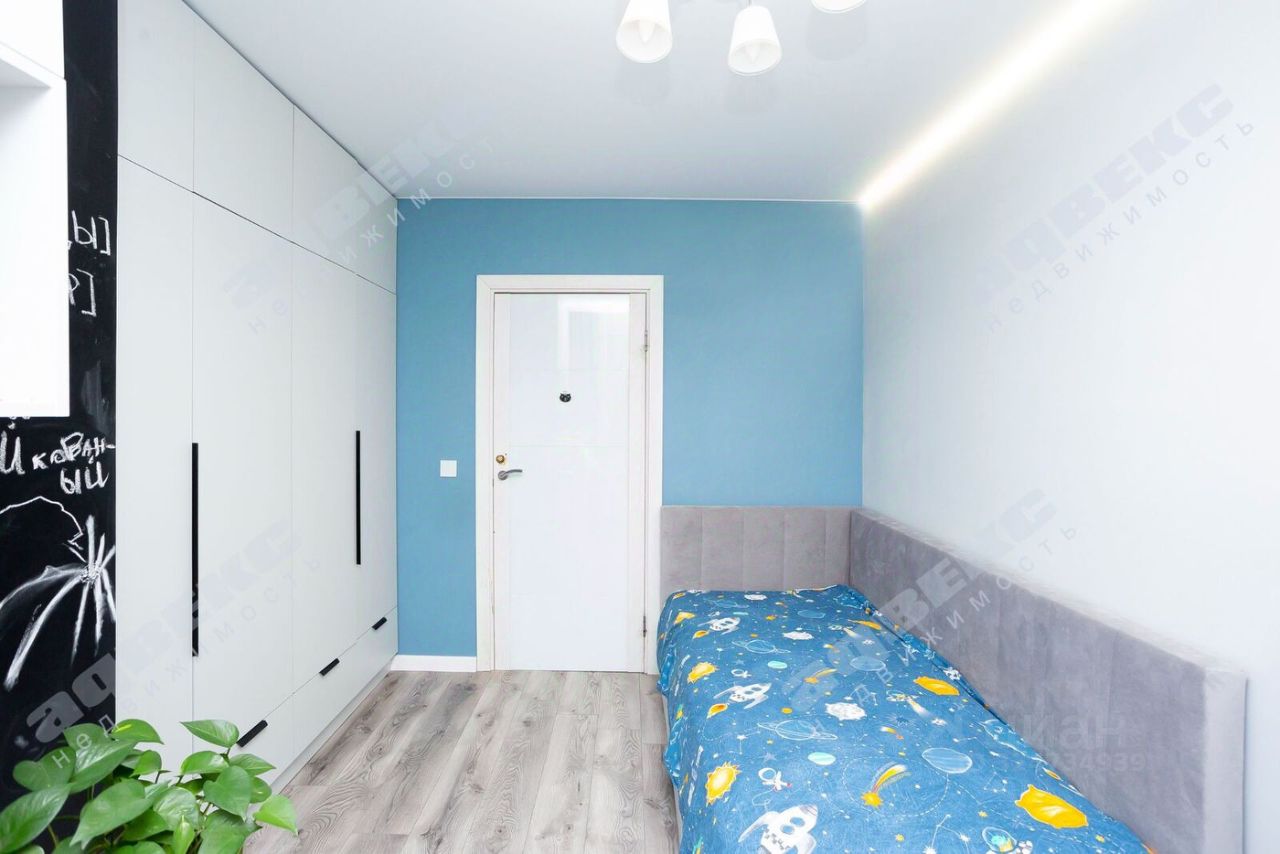 Продажа 2-комн квартиры на вторичном рынке улица Вадима Шефнера, 14к1