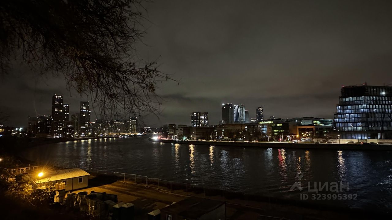 Продажа 2-комн квартиры на вторичном рынке Крутицкая набережная, 9