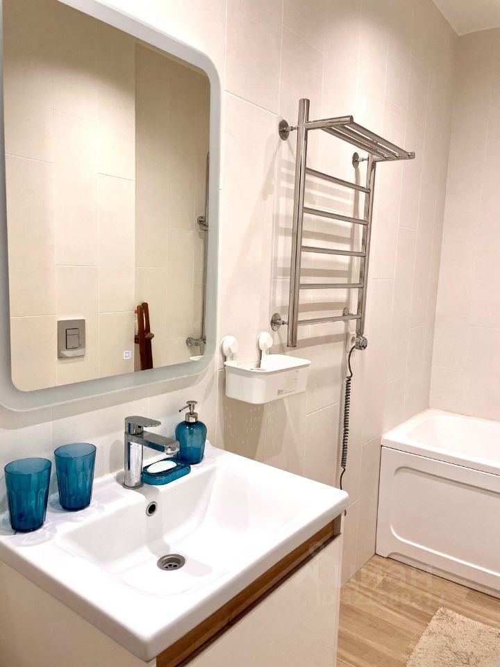 Продажа 2-комн квартиры на вторичном рынке Рублевское шоссе, 101