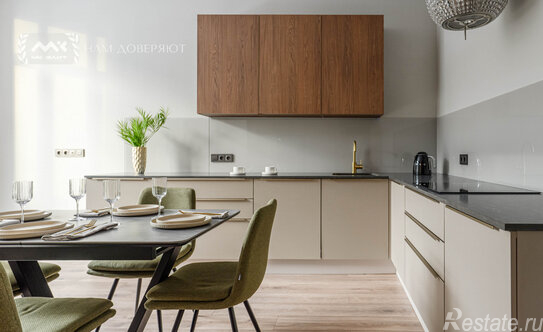 Продажа 3-комн квартиры на вторичном рынке Ждановская улица