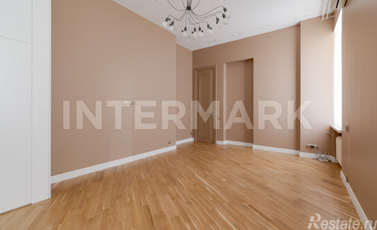 Продажа 5-комн квартиры на вторичном рынке Гоголевский б-р,  д. 23