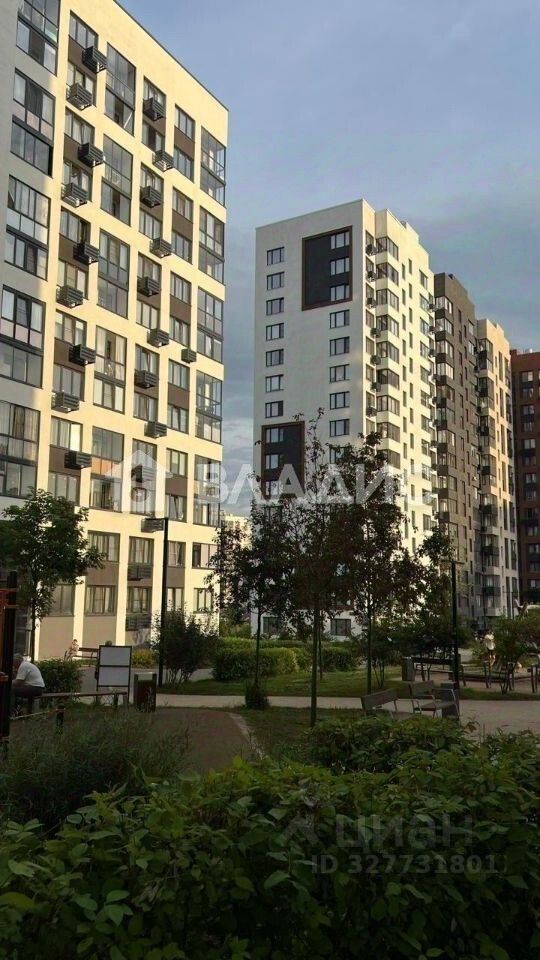 Продажа 2-комн квартиры на вторичном рынке бульвар Скандинавский, 1к2