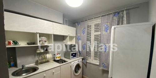 3-комн квартира улица Фомичёвой,  д. 4