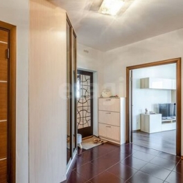 Продажа 2-комн квартиры на вторичном рынке Просвещения пр-кт,  д. 15