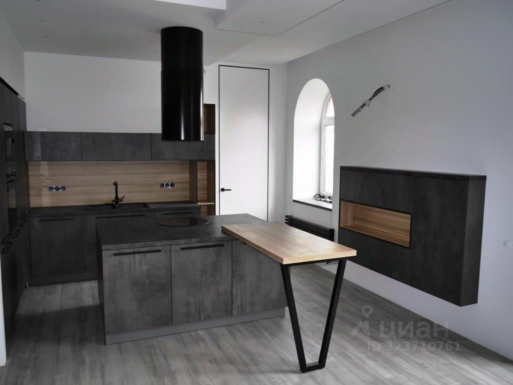 Продажа 6-комн квартиры на вторичном рынке Международный кв-л, Клязьма-Старбеево мкр, улица Береговая, 5