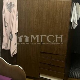 Продажа 3-комн квартиры на вторичном рынке улица Мусы Джалиля,  д. 17 к2