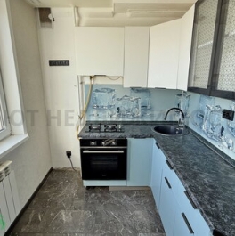 Продажа 1-комн квартиры на вторичном рынке Яхрома, ул Большевистская,  д. 4