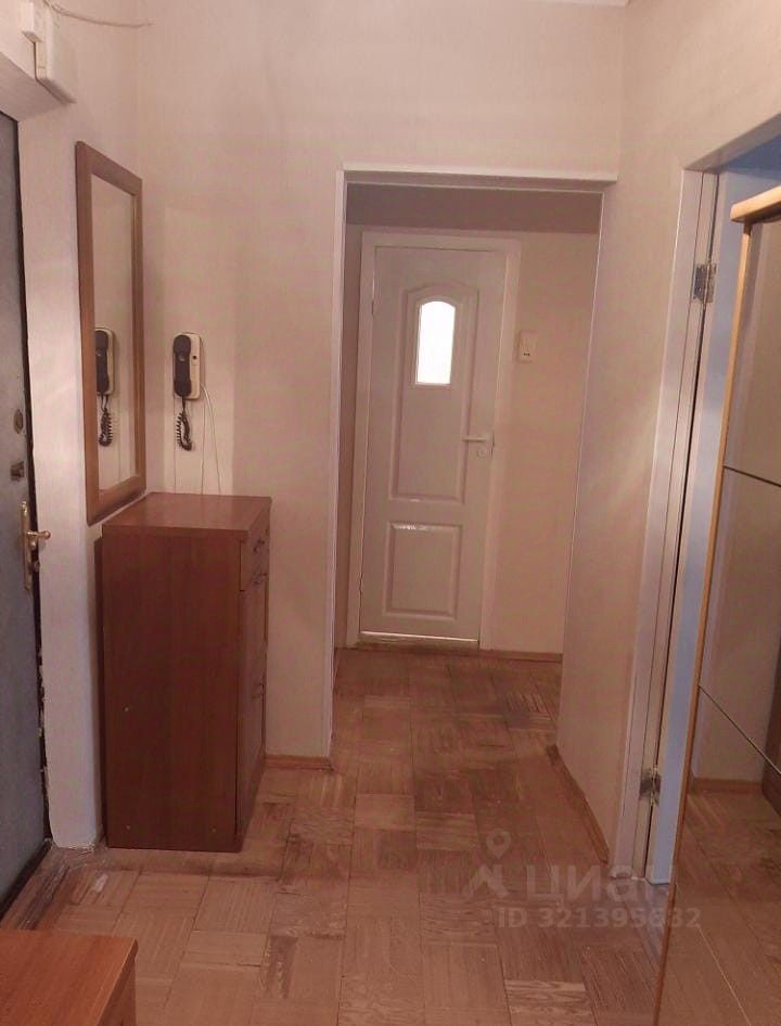 Продажа 2-комн квартиры на вторичном рынке улица Крылатские Холмы, 30К3