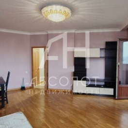 Продажа 2-комн квартиры на вторичном рынке Углич, улица Дружбы,  д. 9 к1