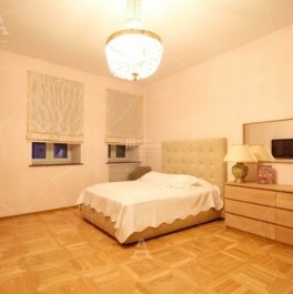 Аренда 2-комн квартиры на вторичном рынке ул Миллионная,  д. 25