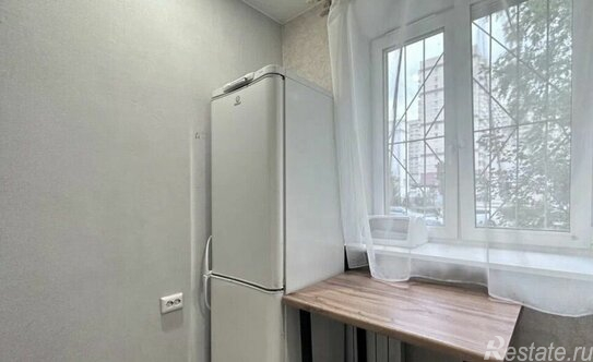 Продажа 1-комн квартиры на вторичном рынке Металлистов пр-кт,  д. 130