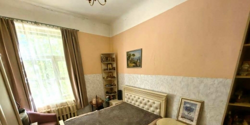 Комната Стрельна г., Фронтовая ул. ,  д. 1