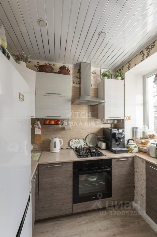 Продажа 3-комн квартиры на вторичном рынке Щелково, улица 8 Марта, 19