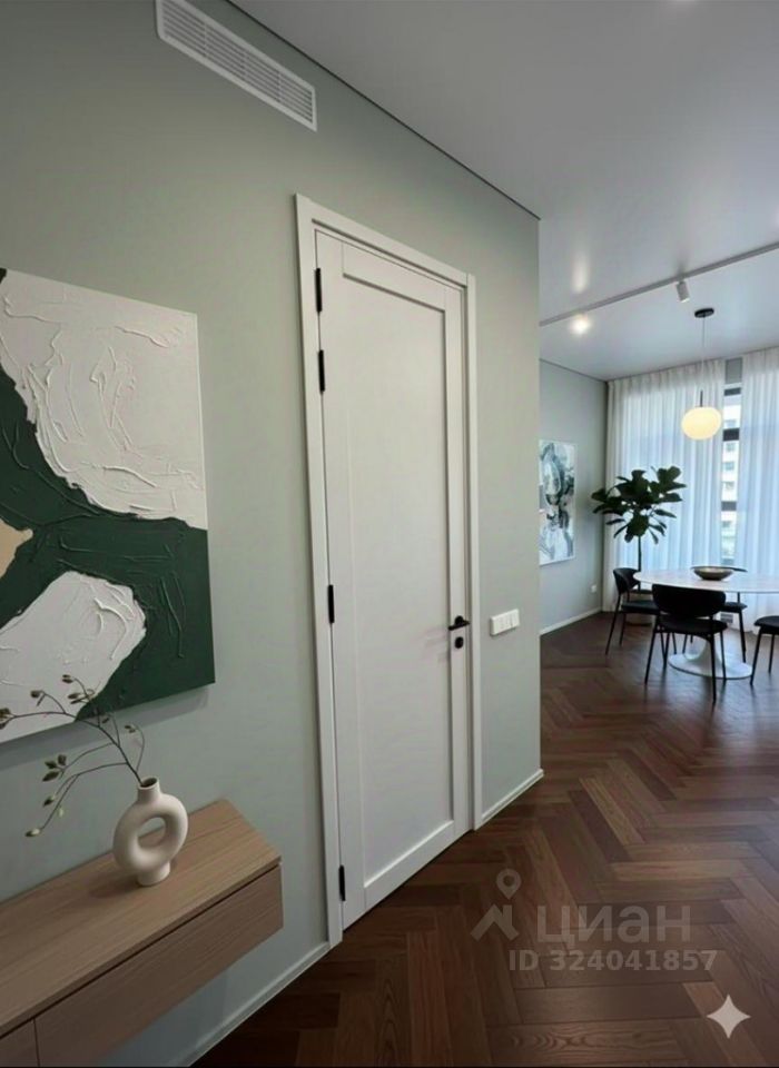 Продажа 3-комн квартиры на вторичном рынке улица Лобачевского, 120к1