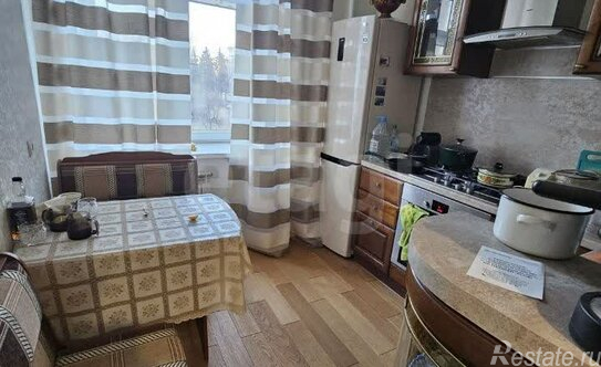 Продажа 2-комн квартиры на вторичном рынке Чернышевского пл,  д. 10