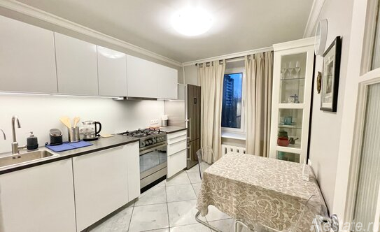 Аренда 3-комн квартиры на вторичном рынке Квесисская 2-я ул,  д. 23