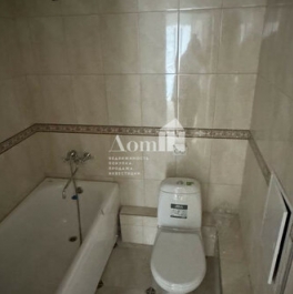 Продажа 3-комн квартиры на вторичном рынке ул Кустодиева,  д. 7,  к. 1