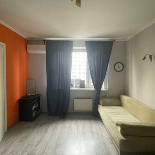 1-комн квартира улица Академика Анохина,  д. 9