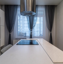 Продажа 3-комн квартиры на вторичном рынке улица Адмирала Коновалова,  д. 2-4