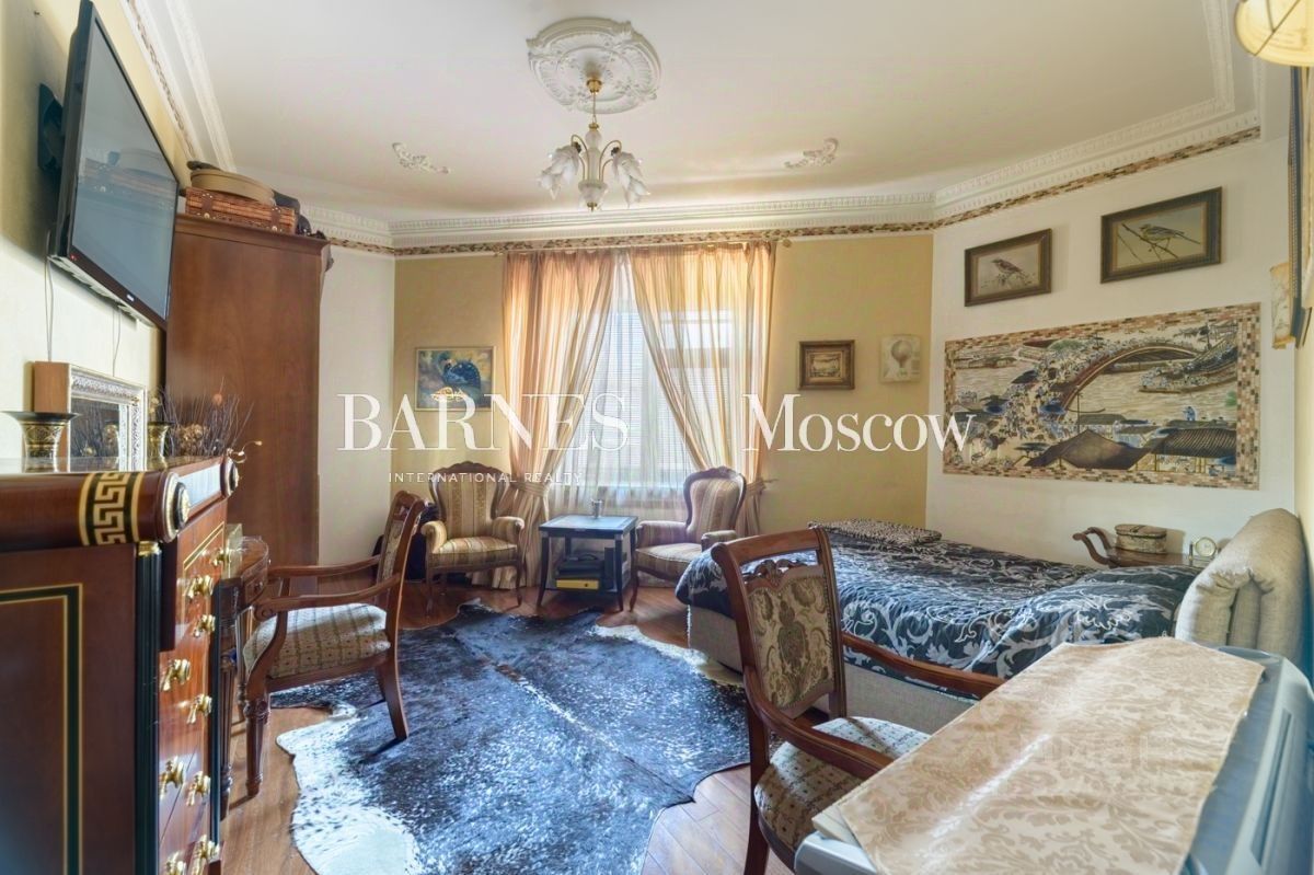Продажа 3-комн квартиры на вторичном рынке Смоленская набережная, 2А