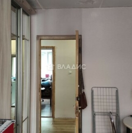 Продажа 3-комн квартиры на вторичном рынке пр-кт Малый П.С.,  д. 64/13