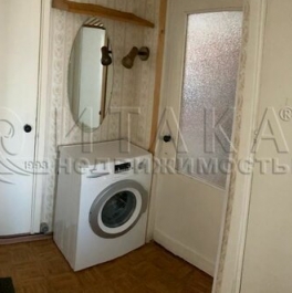 Аренда 4-комн квартиры на вторичном рынке улица Подводника Кузьмина,  д. 32