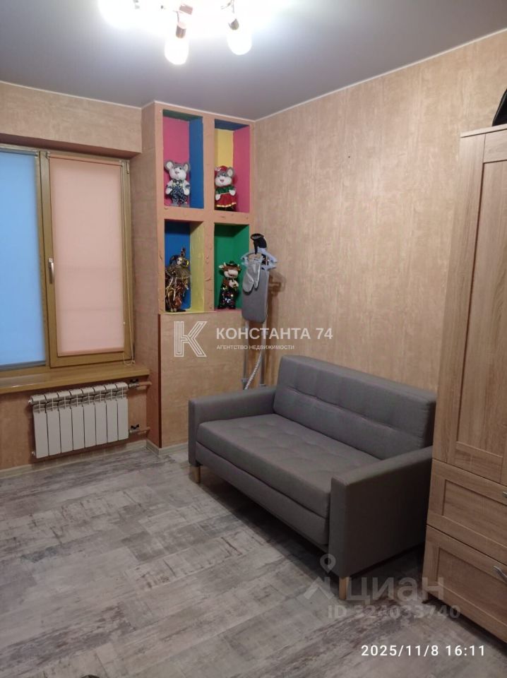 Продажа 2-комн квартиры на вторичном рынке улица Николая Химушина, 1