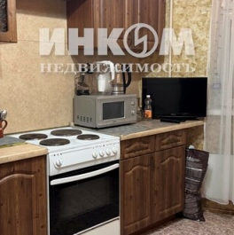 Продажа 2-комн квартиры на вторичном рынке улица Главмосстроя,  д. 7