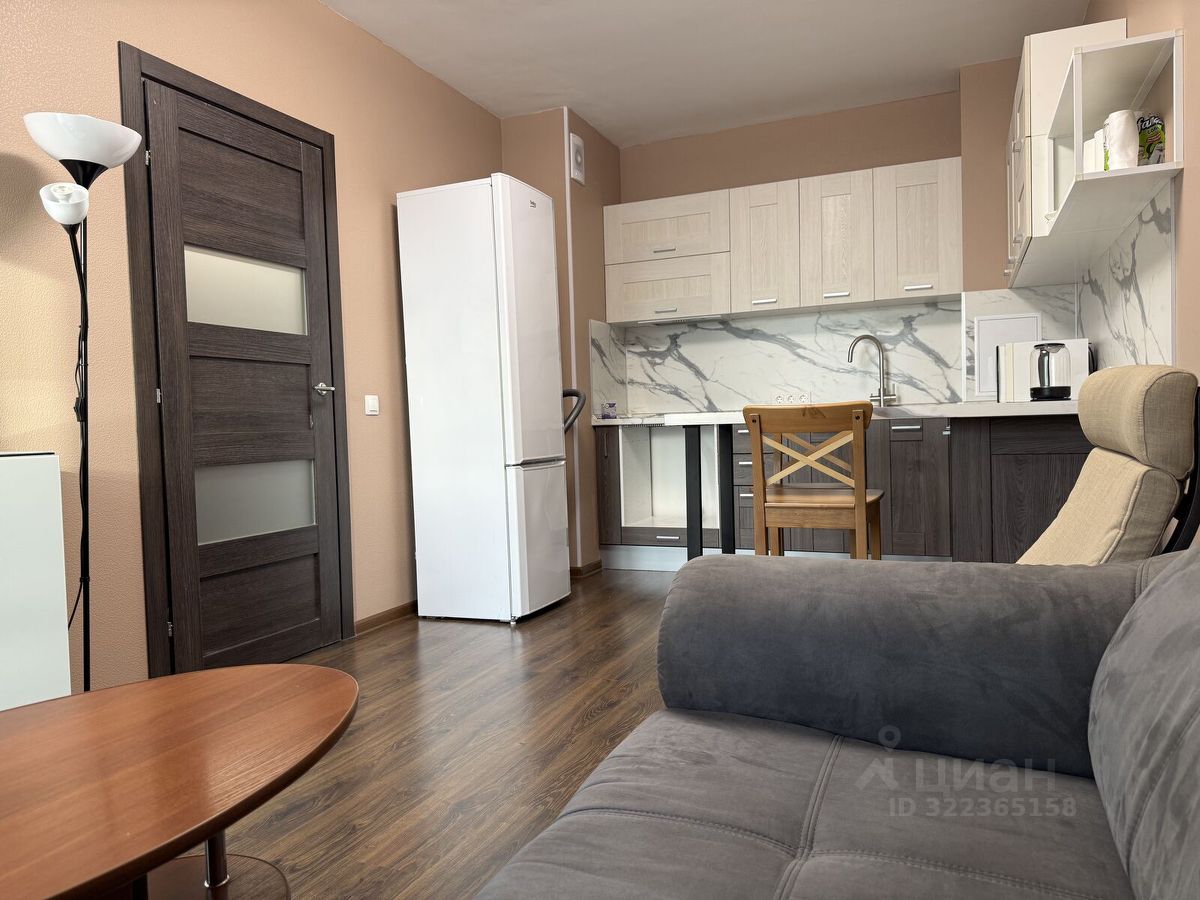 Аренда 1-комн квартиры на вторичном рынке улица Генерала Кравченко, 8