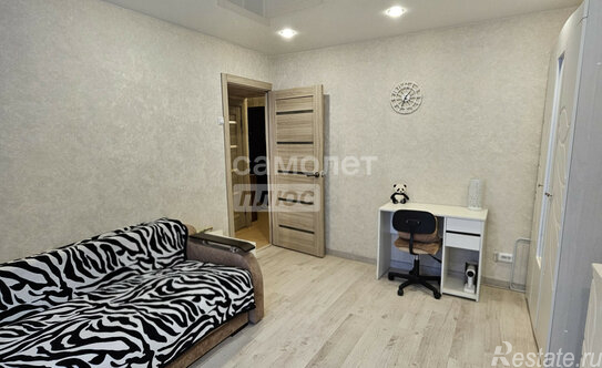 Продажа 2-комн квартиры на вторичном рынке Мастеровая улица,  д. 17/1 к1