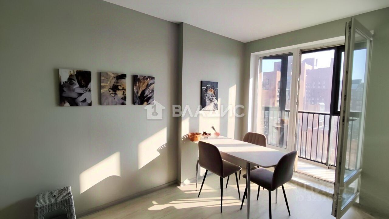 Продажа 1-комн квартиры на вторичном рынке Будапештская улица, 102