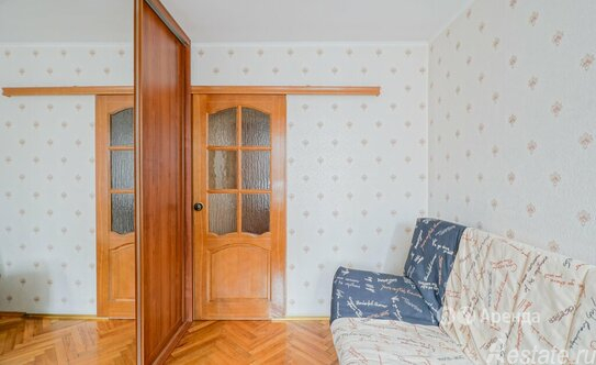 Аренда 3-комн квартиры на вторичном рынке Заревый проезд,  д. 4