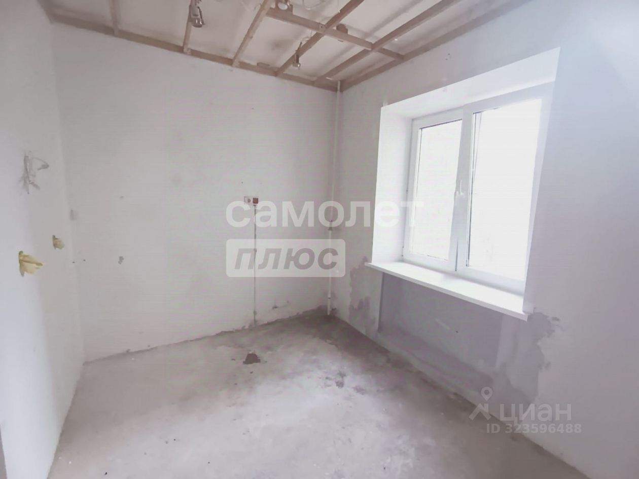 Продажа 3-комн квартиры на вторичном рынке Апрелевка, улица Октябрьская, 5