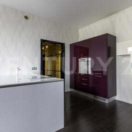 Продажа 2-комн квартиры на вторичном рынке площадь Конституции,  д. 1 к2