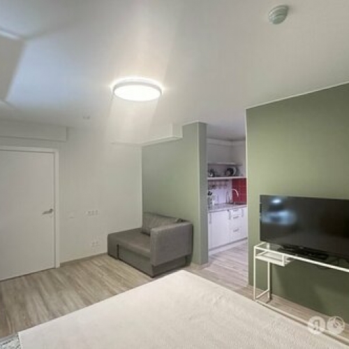 1-комн квартира улица Салова,  д. 61