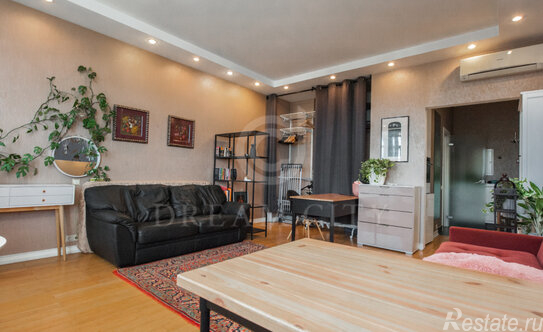 Аренда 2-комн квартиры на вторичном рынке Каменщики Б. ул,  д. 2