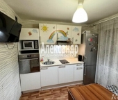 Продать Квартиры вторичка улица Маршала Казакова  44 к1 