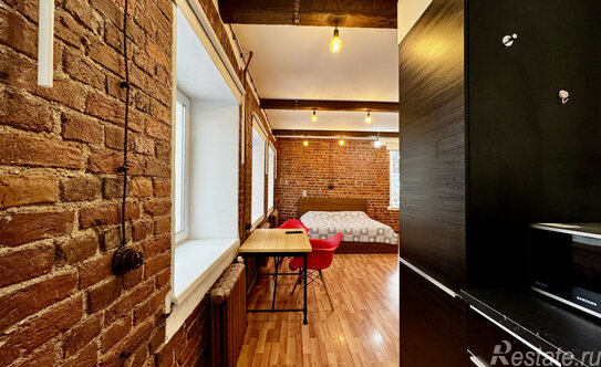 Продажа 1-комн квартиры на вторичном рынке 2-я линия