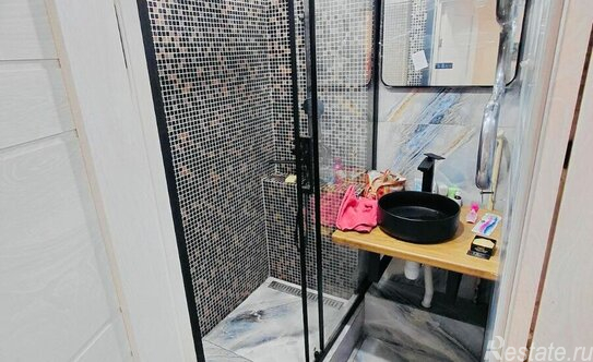 Продажа 1-комн квартиры на вторичном рынке Композиторов ул,  д. 33/5