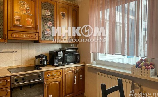 Продажа 3-комн квартиры на вторичном рынке улица Чичерина,  д. 2/9