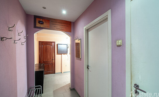 Продажа 2-комн квартиры на вторичном рынке Чудов Б. пер