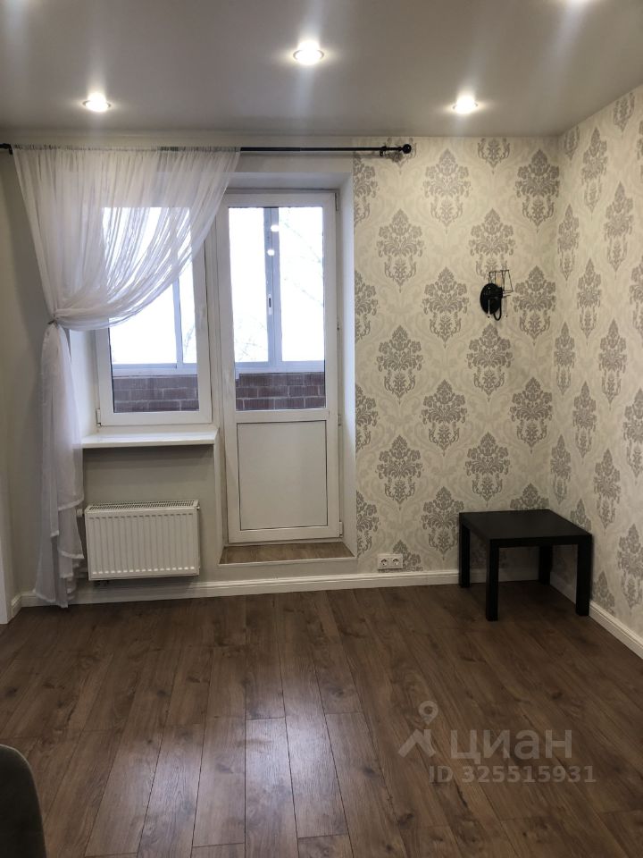 Аренда 3-комн квартиры на вторичном рынке Подрезково мкр, Центральная улица, 8