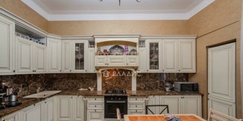 4-комн квартира Страстной б-р,  д. 4