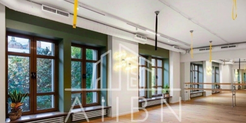 Помещение свободного назначения ул Гашека,  д. 2,  к. 1