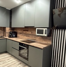 Продажа 1-комн квартиры на вторичном рынке проспект Авиаконструкторов,  д. 54 с1