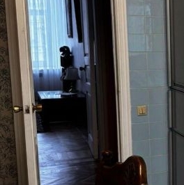 Аренда 4-комн квартиры на вторичном рынке Большая Никитская улица, 31